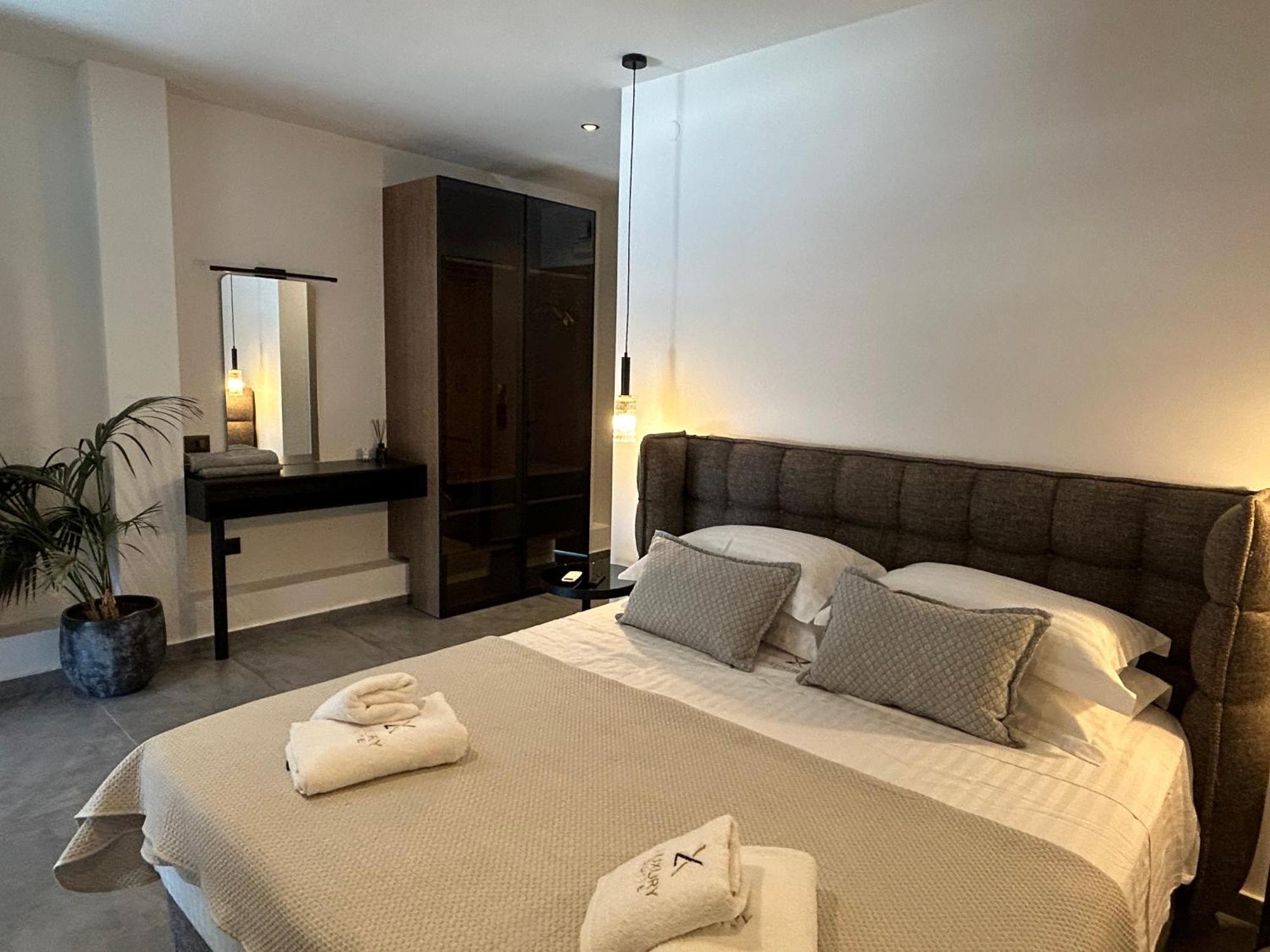 X Luxury Suites Argostoli  Esterno foto